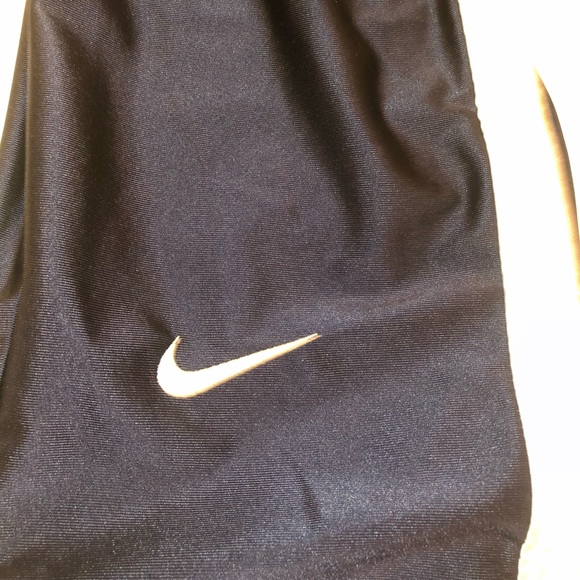 Nike tear away joggers - Picture 3 of 4